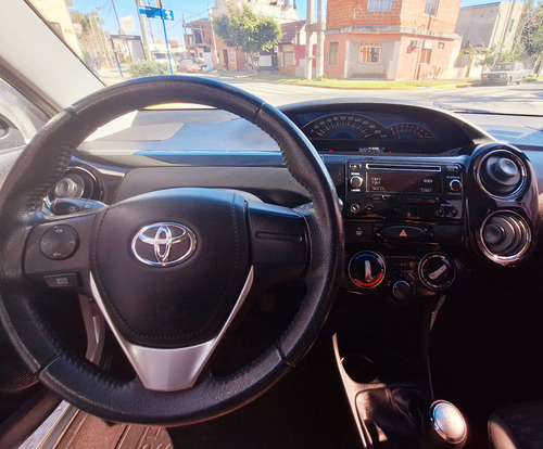 Toyota Etios 1.5 Xls
