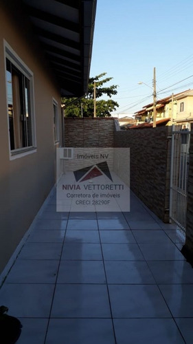 Casa A Venda No Bairro Ingleses Do Rio Vermelho Em - 3285-1
