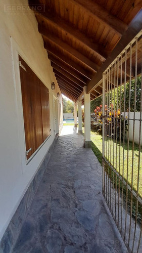 Alquiler Anual-casa 4 Ambientes En Parque Sakura, Exaltacion