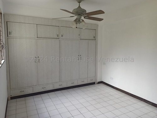 Oportunidad Apartamento En Alquiler En Santa Paula (24-19489) / Hairol Gutierrez