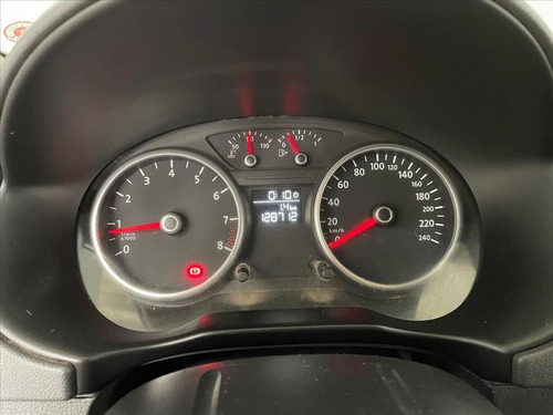Imagem 8 de 13 de Saveiro 1.6 Mi Ce 8v Flex 2p Manual G.v