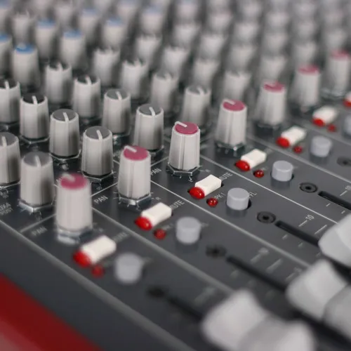 Consola Allen & Heath Zed-14 | Frete grátis Consola Allen & Heath Zed-14 | Frete grátis