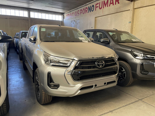 Toyota Hilux Pick-Up 2.8 Cd Srv 204Cv 4X4 At