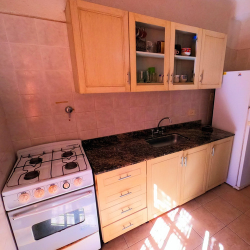 Imagen 10 de 26 de Duplex A 200 Mts De La Playa, Cochera, Calefacción, Alarma.