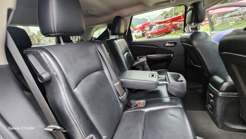 Dodge Journey 2.4 Sxt 7 Pasj At
