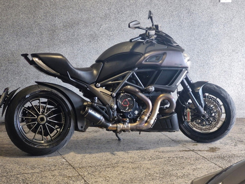 Ducati Diavel 1198 Dark