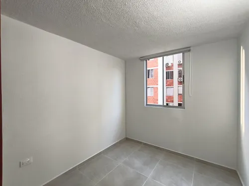 Apartamento En Arriendo En Prados Del Este. Cod A30778