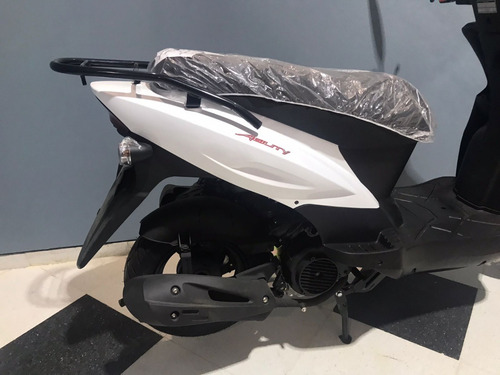 Imagen 9 de 18 de Scooter Kymco Agility 125