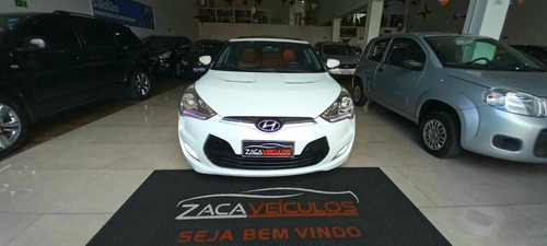 Imagem 2 de 15 de Hyundai Veloster