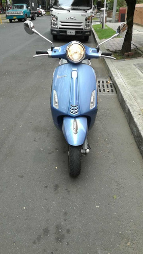 Vespa Primavera 150 Azul Modelo 2015