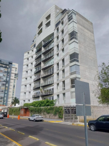 Departamento En Venta  Y Renta Sobre  Boulevard Atlixco