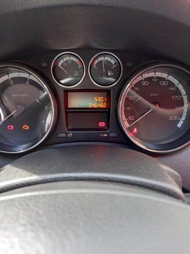 Imagen 8 de 10 de Peugeot 308 Active 1.6