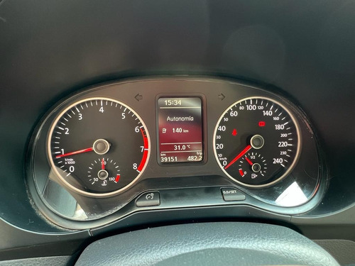 Imagen 23 de 25 de Volswagen Suran 2018 39.000 Km