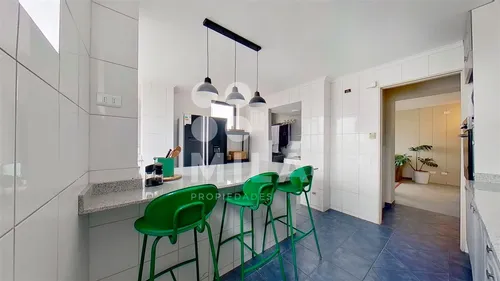 Remodelado, 3 Dormitorios, Amplio Y Vistas Despejadas