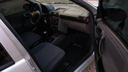Imagen 5 de 13 de Chevrolet Classic 1.4n Ls Abs Airbags 2016
