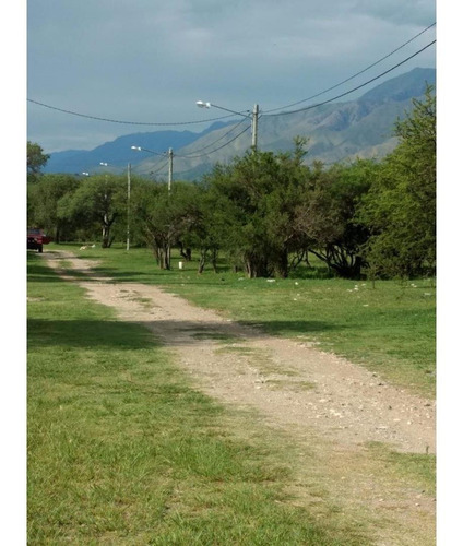 Imagen 10 de 10 de Precioso Lote A 8 Cuadras De La Plaza Central!
