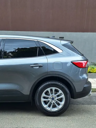 Ford Escape Híbrida Automática Full Equipo Sin Pico Y Placa