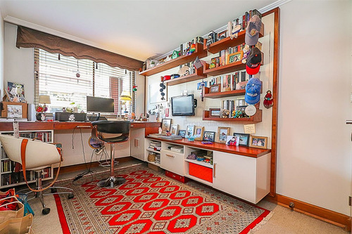 Departamento En Venta De 2 Dorm. En Vitacura