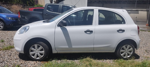 Imagen 3 de 3 de Nissan March Active T/m Abs
