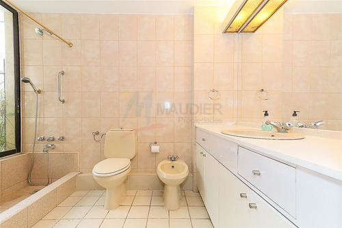 Departamento En Venta De 3 Dorm. En Las Condes