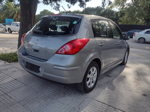 Nissan Tiida 1.8 Acenta