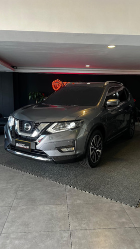 Nissan X-Trail 2.5 Exclusive