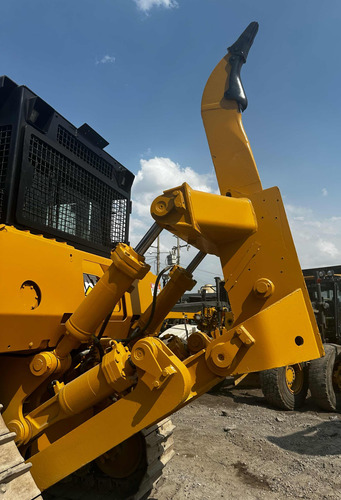 Bulldozer Caterpillar D8t Ripper Unizanco
