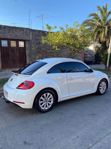 Volkswagen Beetle 1.4 Turbo Desing
