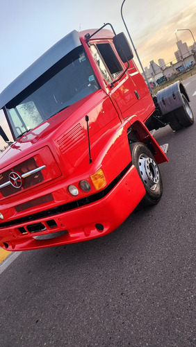 Mercedes Benz 1624 Tractor