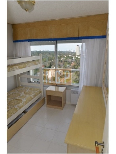 Imagen 23 de 25 de Apartamento En Mansa, 3 Dormitorios