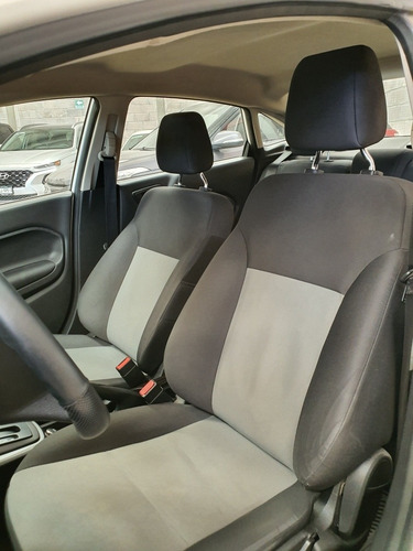 Imagen 12 de 15 de Ford Fiesta 1.6 S Sedan At 2016