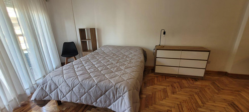 Monoambiente Al Frente Con Balcón Muy Lumoniso Palermo