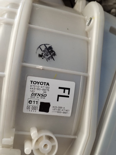 Caja Defroster Clima Toyota Prius 2010 A 2015 Original (Usado)