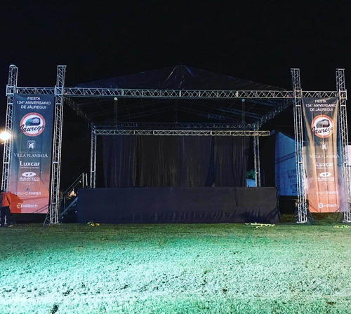 Imagen 3 de 5 de Alquiler Escenario Sonido Iluminación Pantallas Led Y Ballas