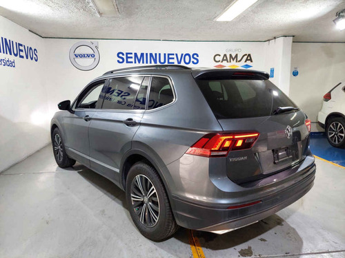 Imagen 4 de 15 de Volkswagen Tiguan 2019 5p Confortline L4/1.4/t Aut 7 Pas
