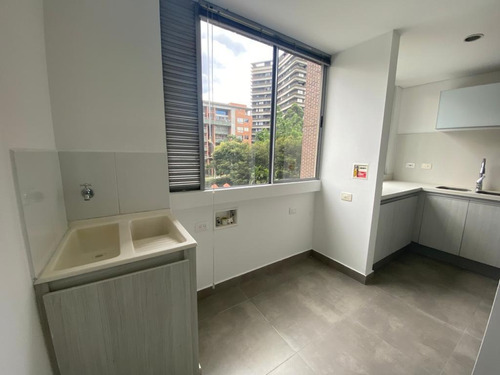 Imagen 8 de 14 de Espectacular Apartamento, Exclusiva Unidad Loma De Benedictinos