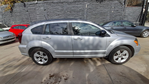 Imagen 7 de 19 de Dodge Caliber Sxt 2.0 At