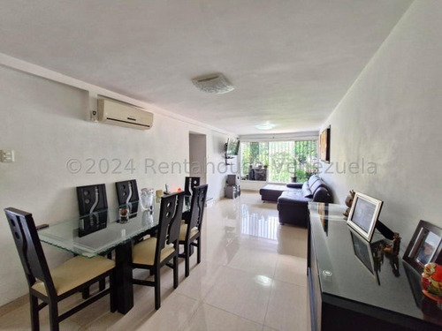 Apartamento En Venta El Paraíso 24-28717