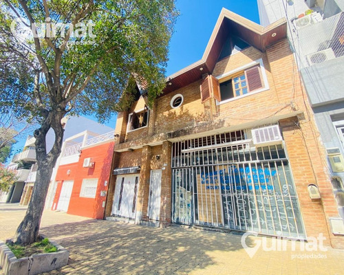 Imagen 1 de 22 de Excelente Casa En Venta A Reciclar Con Gran Potencial!