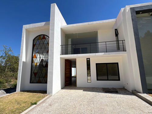 Casa Nueva En Venta Fracc La Vitela Patzcuaro