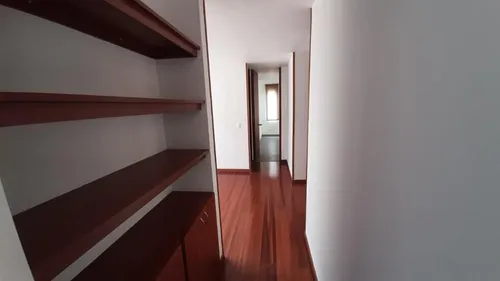 Apartamento En Arriendo En Colina Campestre Iii, Iv, V, V. Cod A242
