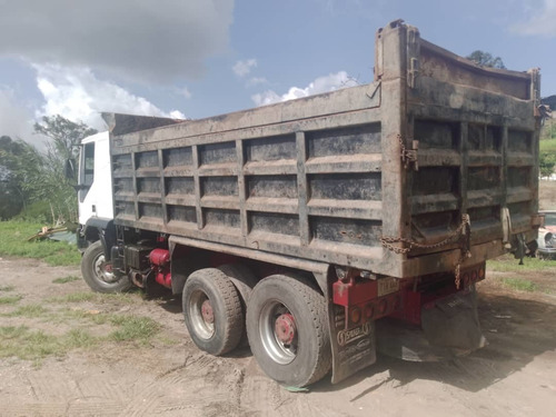 Imagen 4 de 10 de Iveco Eurotrakker
