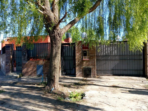 Imagen 3 de 11 de Oportunidad - Valor Rebajado! 2 Departamentos En Planta Baja En El Mismo Lote! Se Venden Juntos