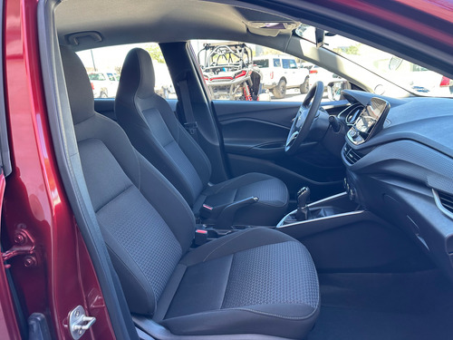 Chevrolet Onix 1.3 Lt Mt