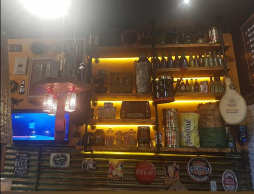 Vendo Rotiseria Pizzeria (importante Cartera De Clientes)