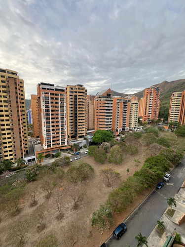 Apartamento En Venta Valencia Urb La Trigaleña (mer)