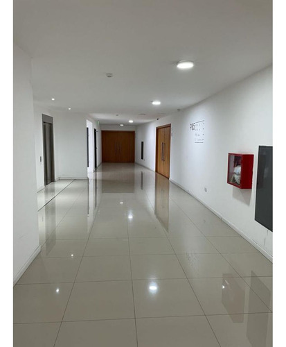Alquiler Oficina Ciudad Ribera Unidad 01-01