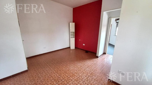Imagen 7 de 11 de Venta De Departamento Tipo Casa 2 Ambientes En Quilmes Oeste (17102)