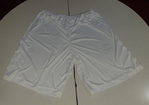 Imagen 2 de 2 de San Martín De Corrientes Short Basket Peak, Talle Xxl