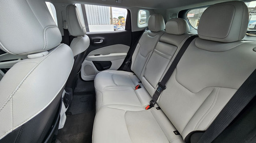 Jeep Compass COMPASS LONGITUDE 2.0 4x2 Flex 16V Aut.